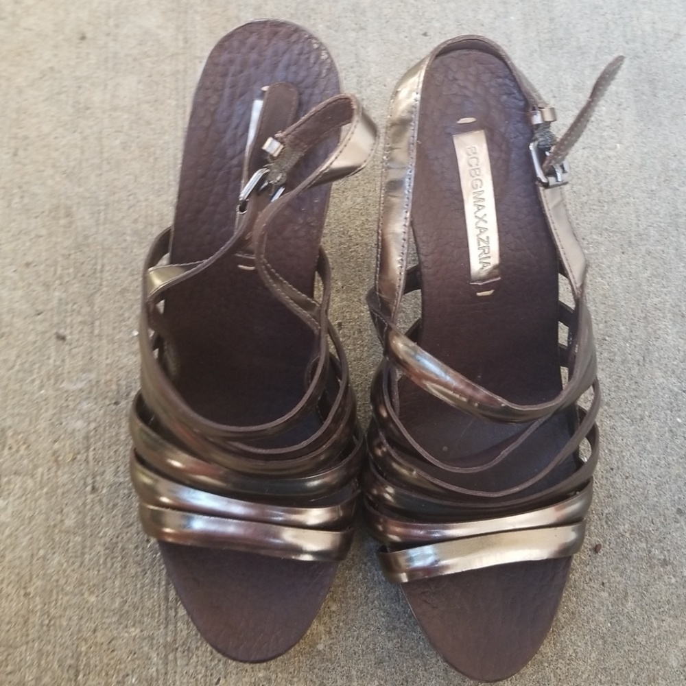 bcbgmaxazria vintage copper heel NWOT